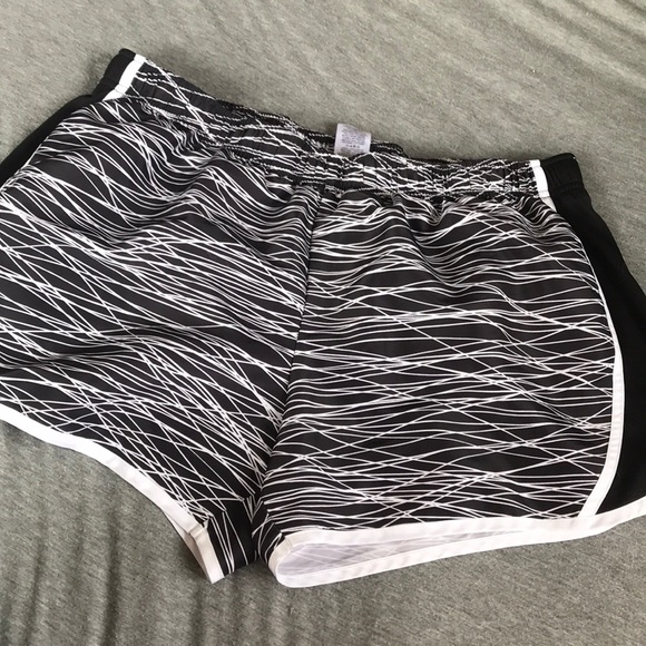 ⭐️2 for $20⭐️ - Picture 3 of 3